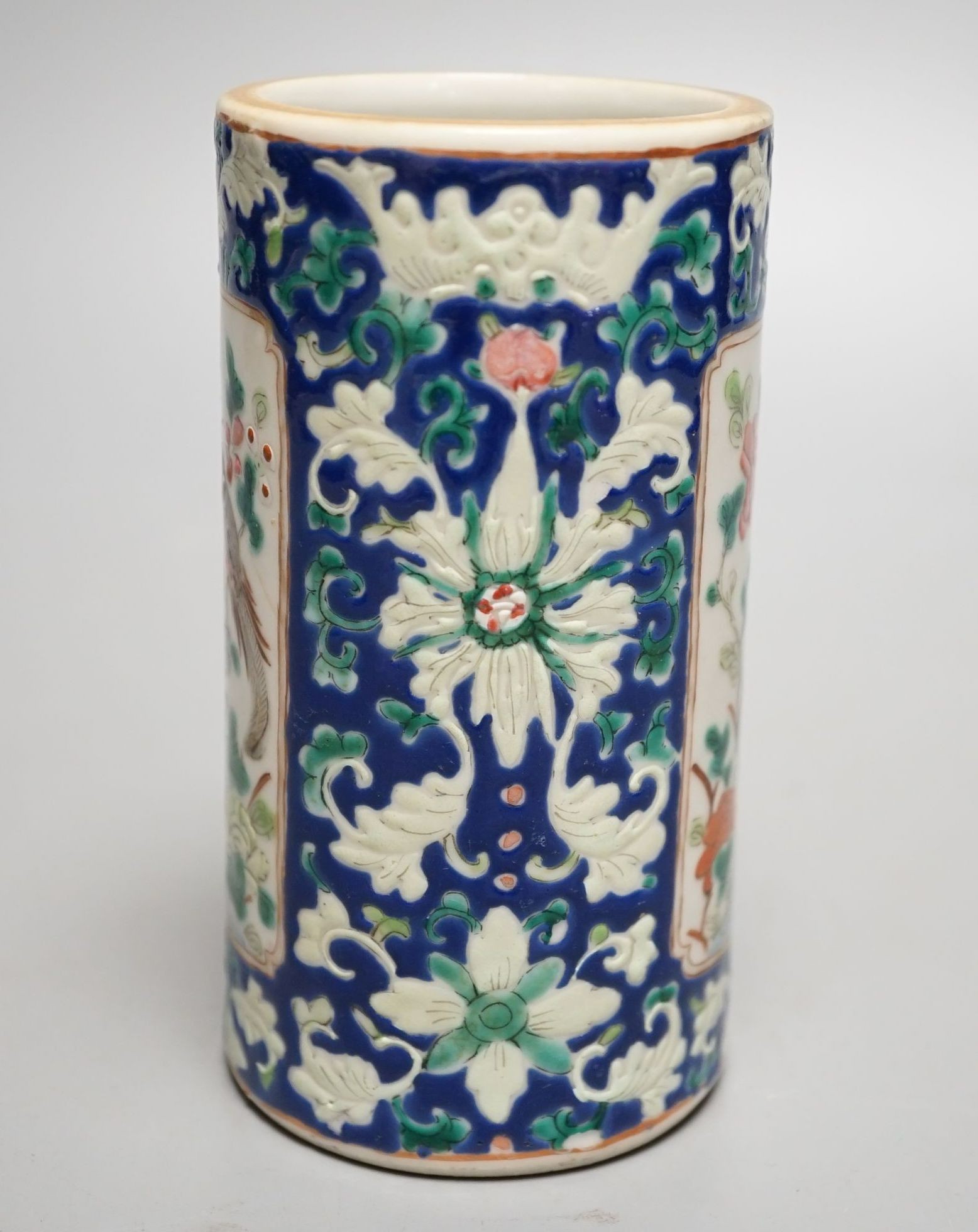 A 19th century famille rose brush pot - 12.5cm